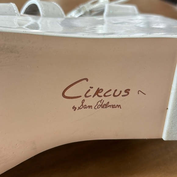 Circus by Sam Edelman Strappy Platform Sandal - Picture 13 of 14